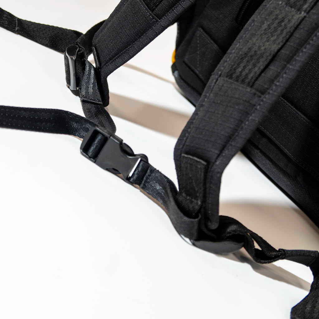 Arrive Backpack In White/Blue Cargo & Other Belts With Black Canvas