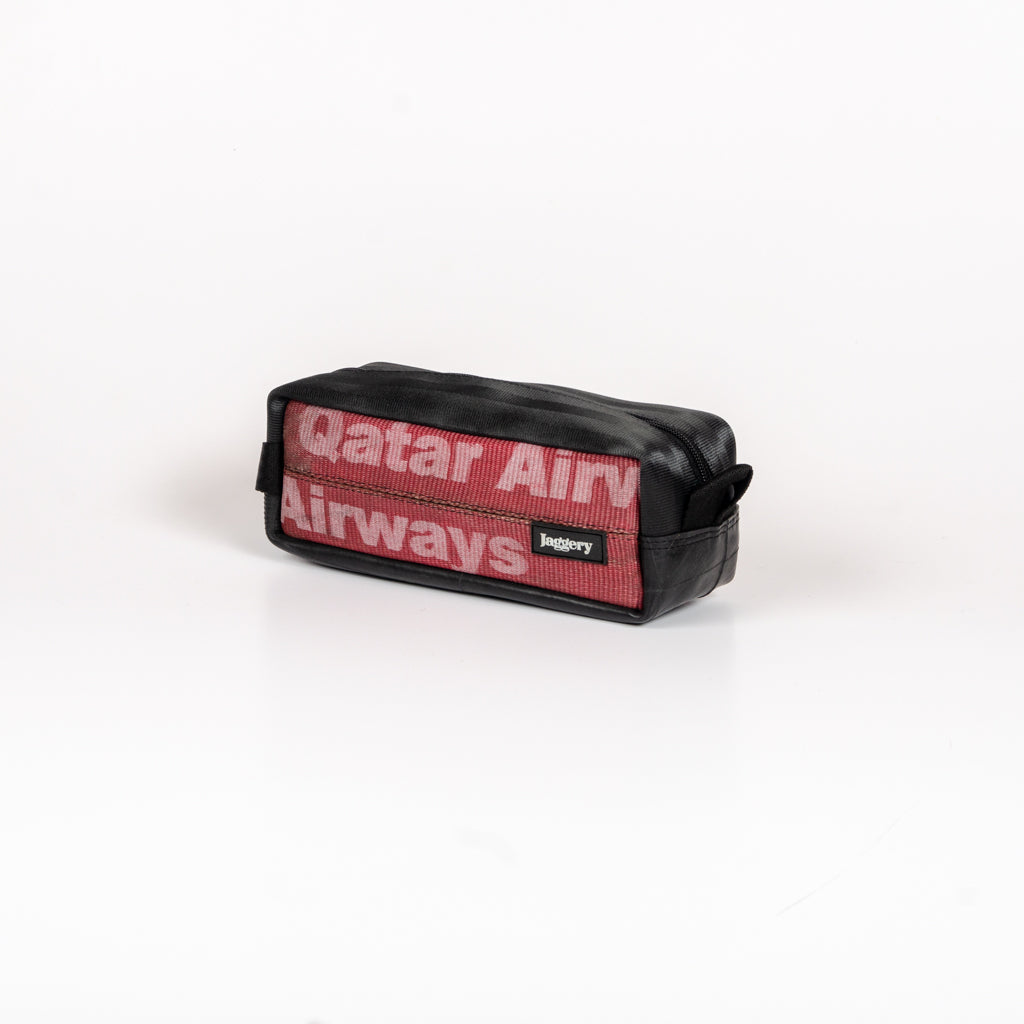 Dopp Kit In Qatar Red & Others (L)