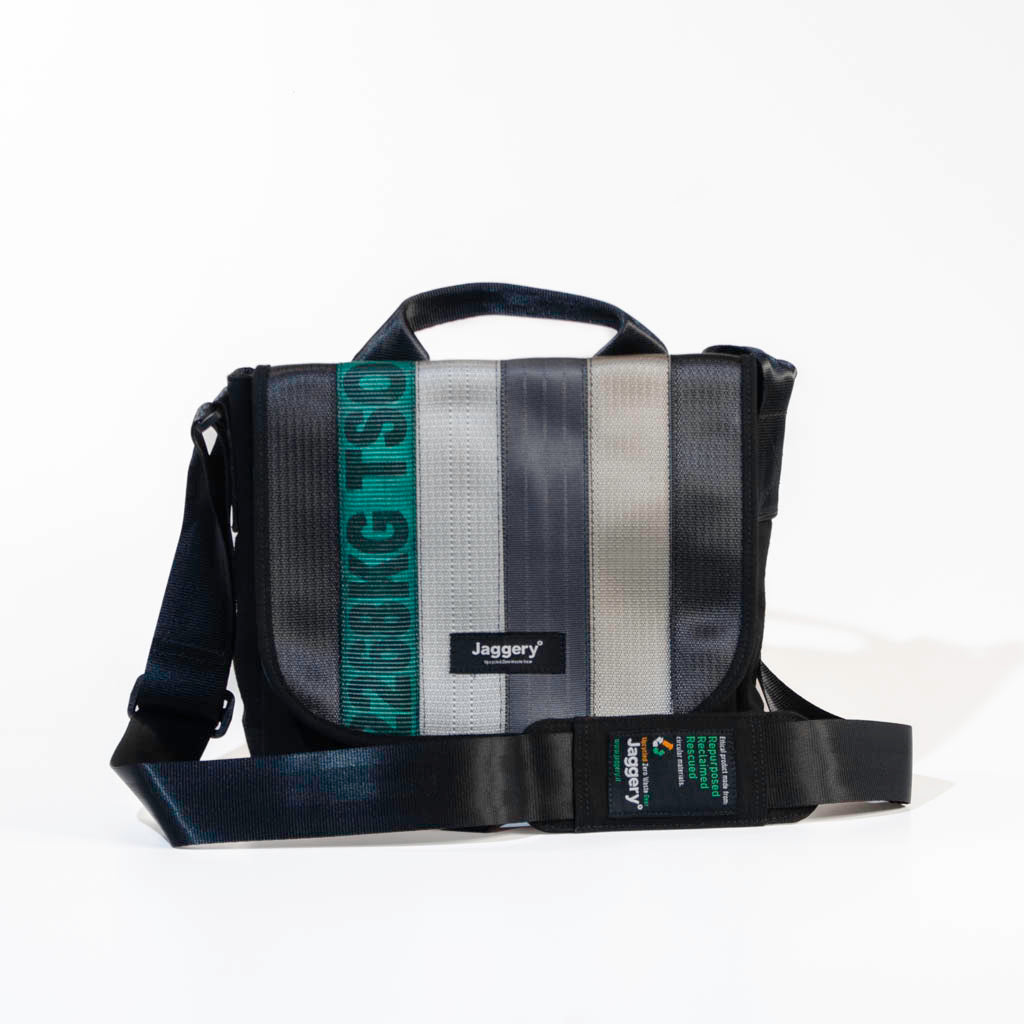 Cafe Sacthel In Green Cargo With Black Canvas