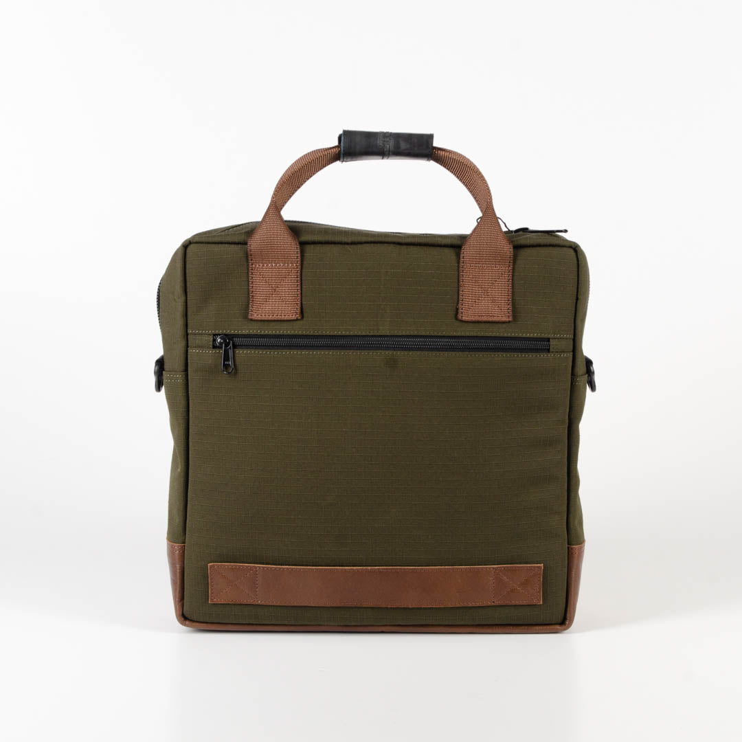 Pilot’S Everyday In Olive Og Canvas & Salvaged Leather