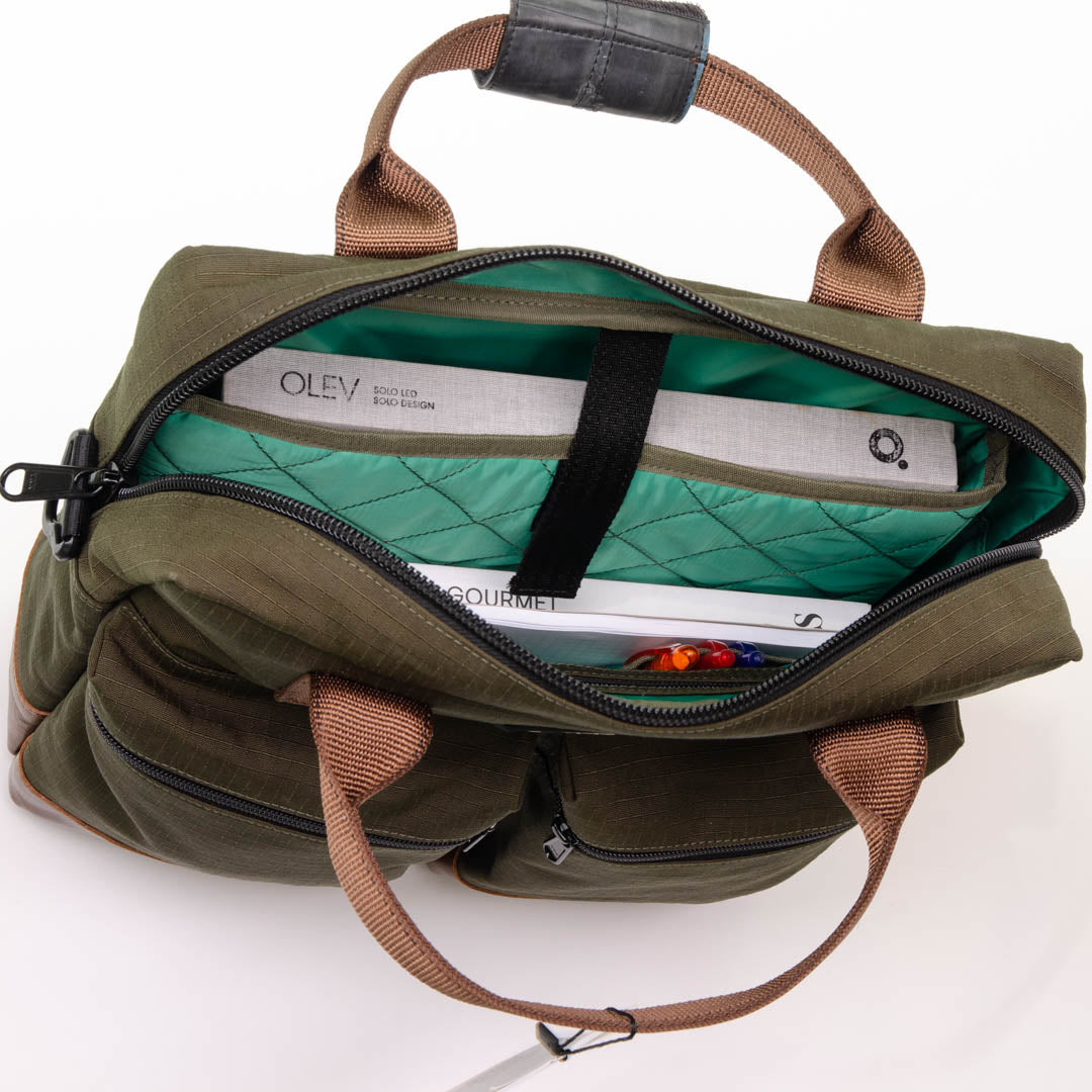 Pilot’S Everyday In Olive Og Canvas & Salvaged Leather