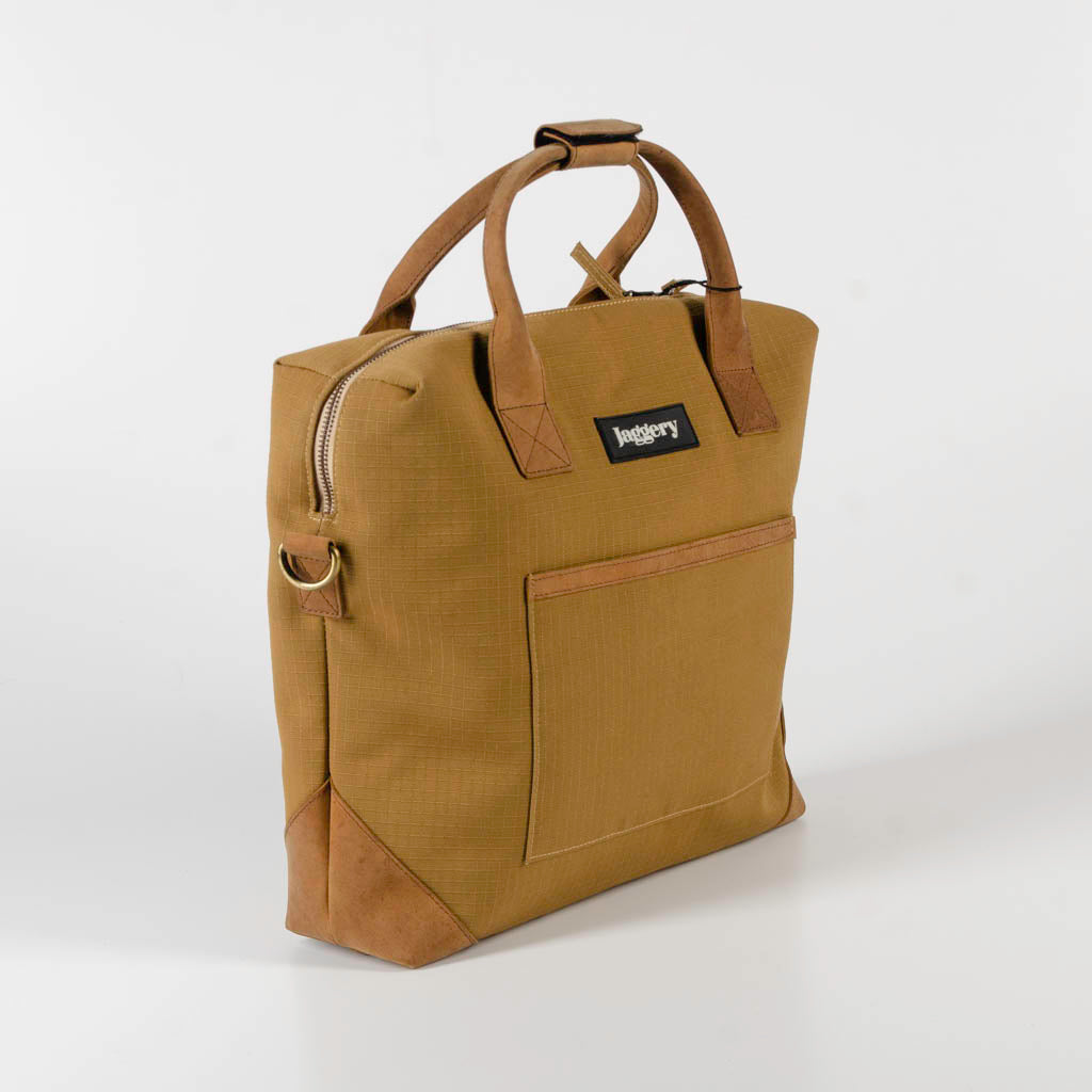 Director'S Bag In Khaki Canvas & Salvageg Leather