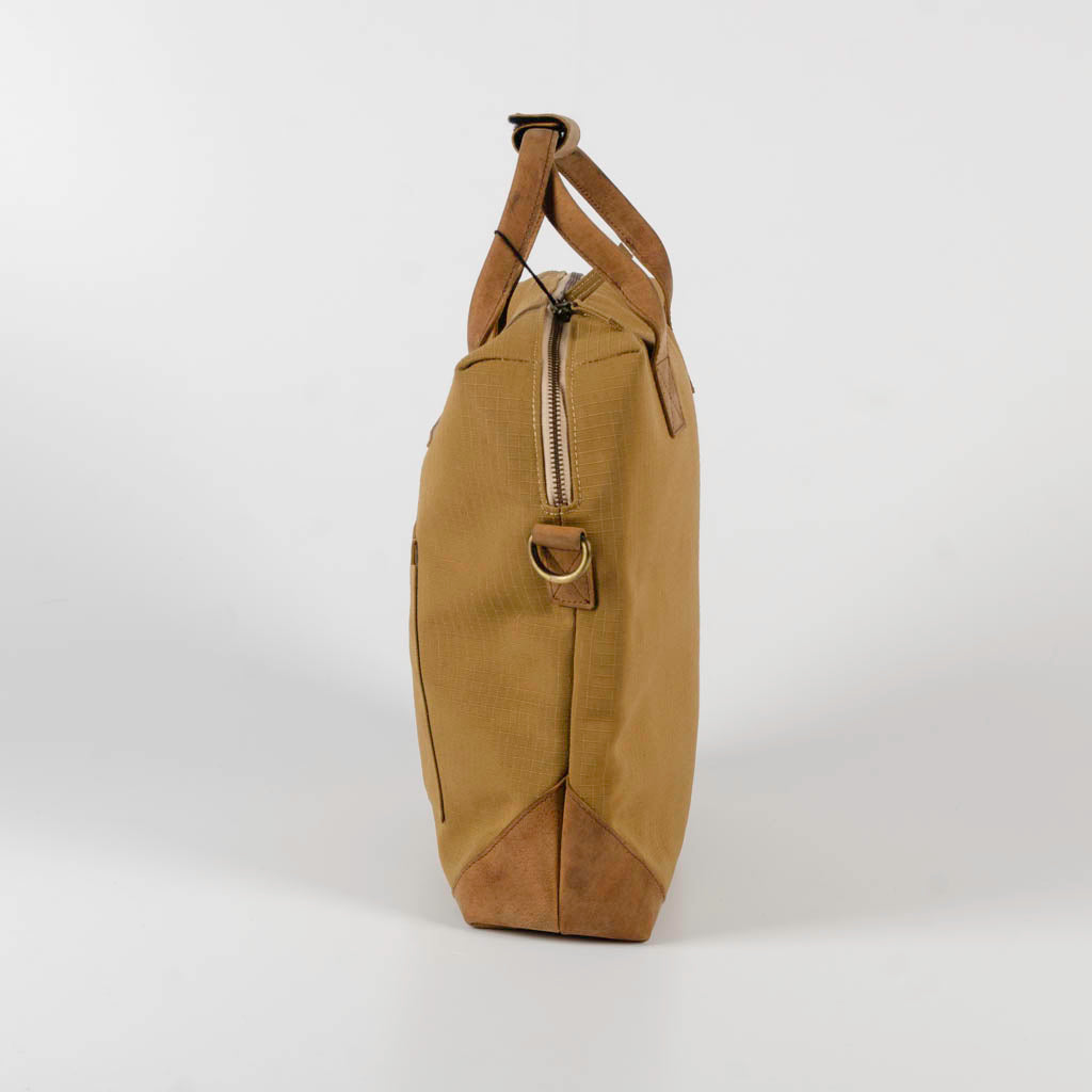 Director'S Bag In Khaki Canvas & Salvageg Leather