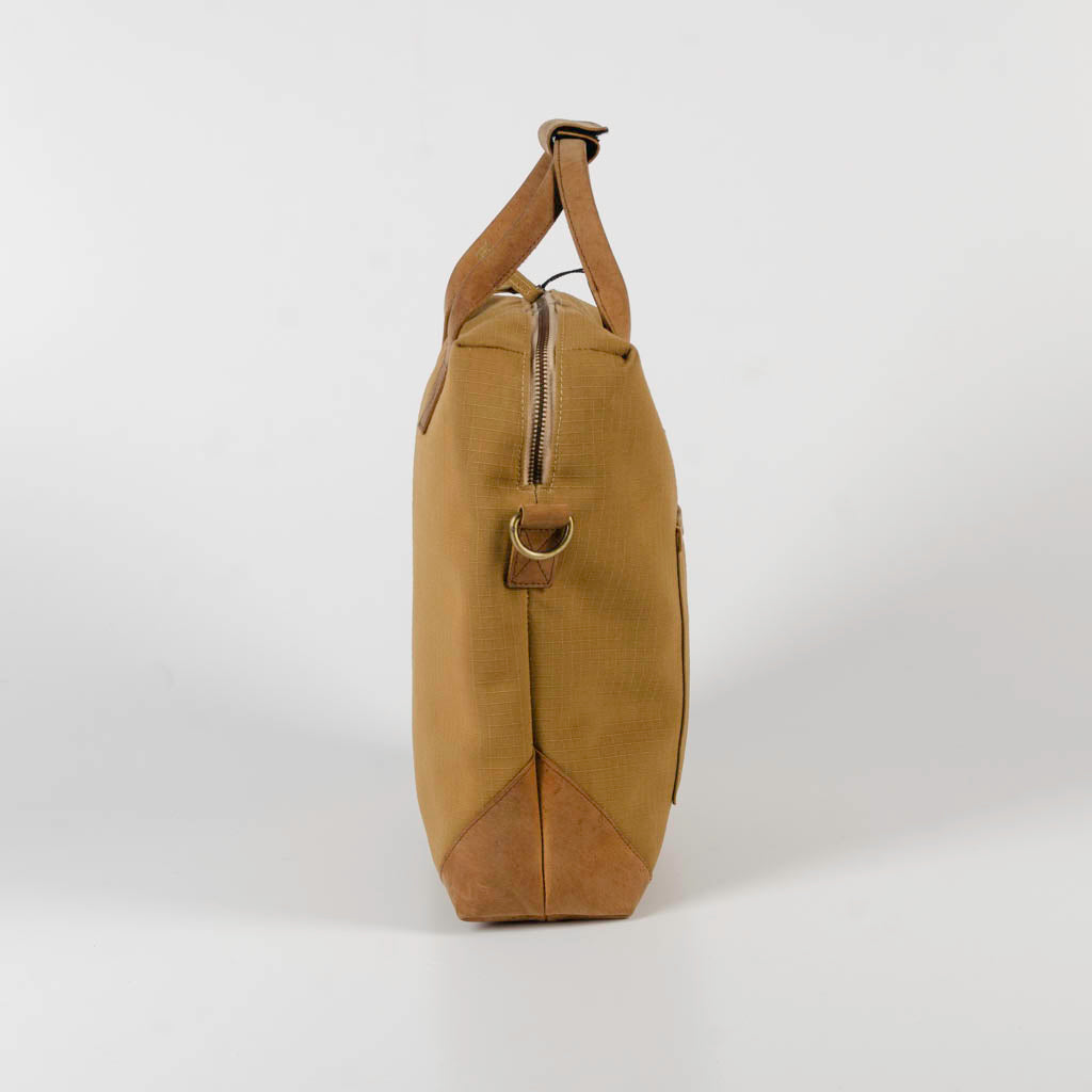 Director'S Bag In Khaki Canvas & Salvageg Leather