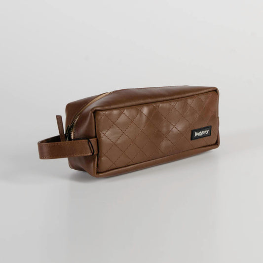 Dopp Kit In Salvaged Leather