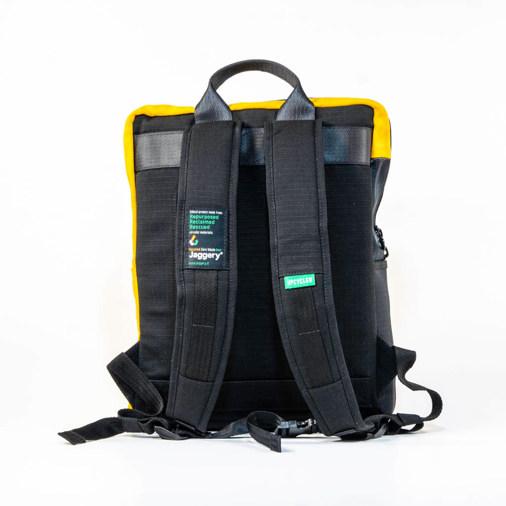 Frontpack In Taxi Style