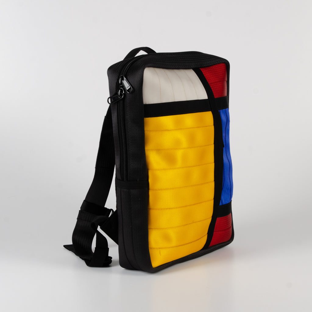 Frontpack In Mondrian Style