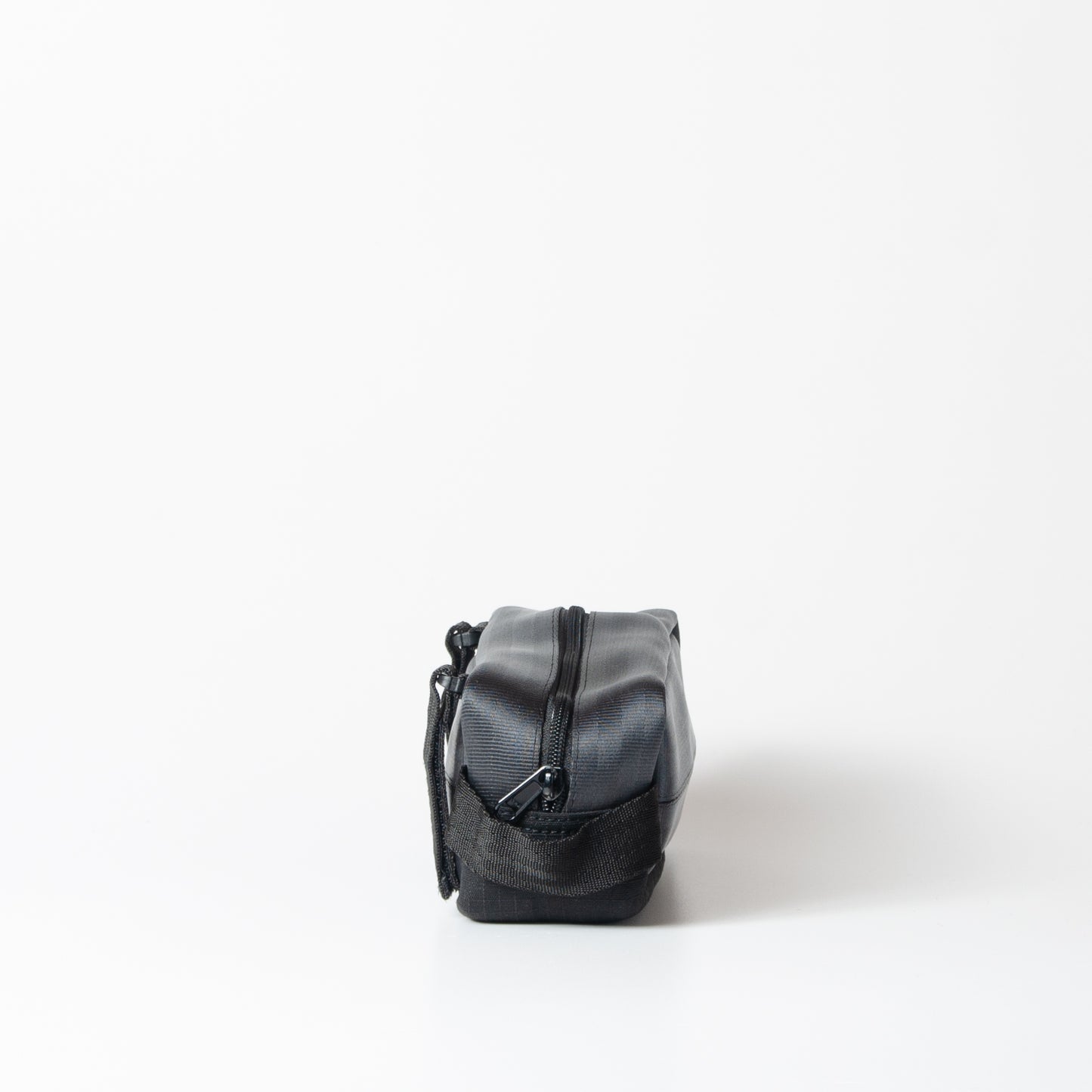 Dopp Kit In In Seat Belts & Black Canvas