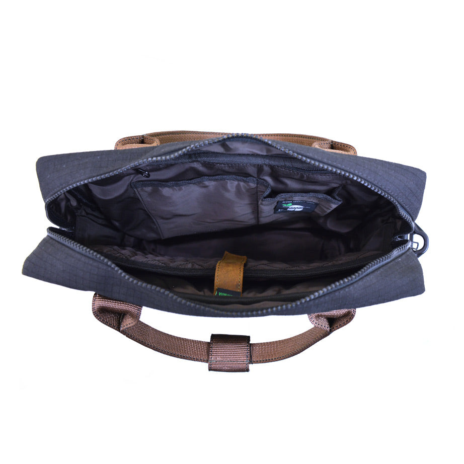 Pilot'S Everyday Bag In Black & Nubuck