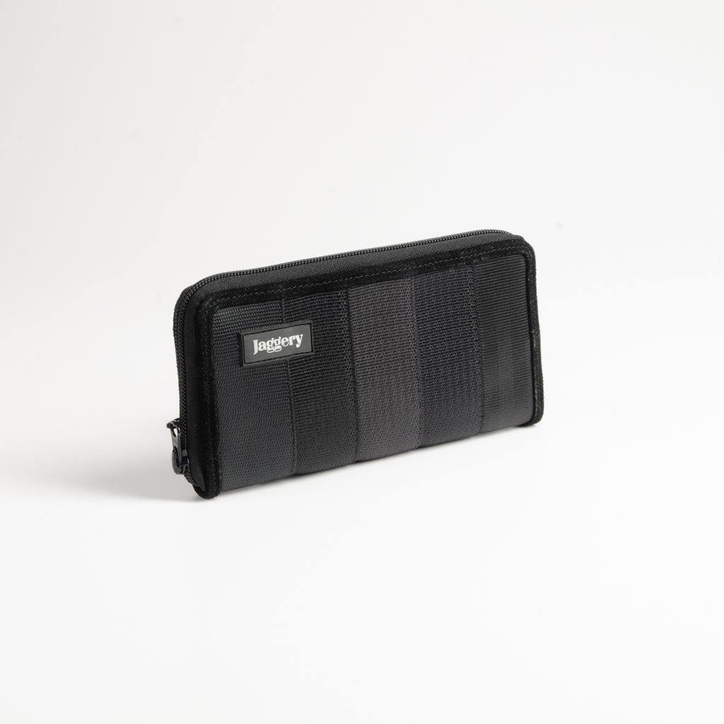 Zippi Women’S Wallet In All Black Seat Belts