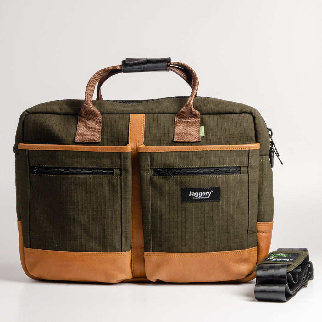 Hustler's Everyday Bag In Olive Green & Nubuck