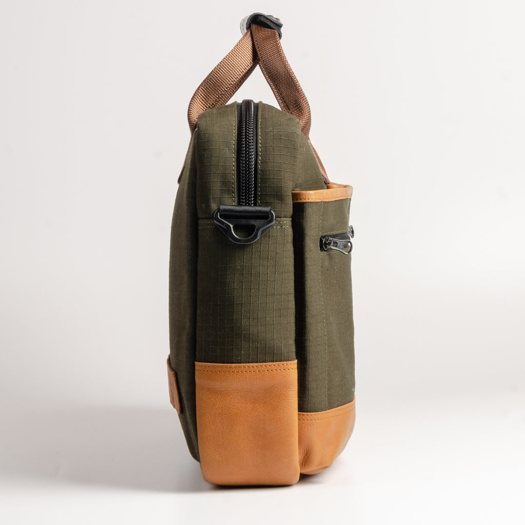 Hustler's Everyday Bag In Olive Green & Nubuck