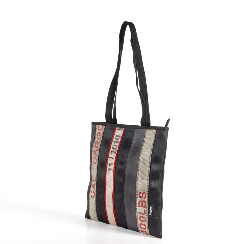 Dopika Jhola In White With Red Accents & Black Seat Belts