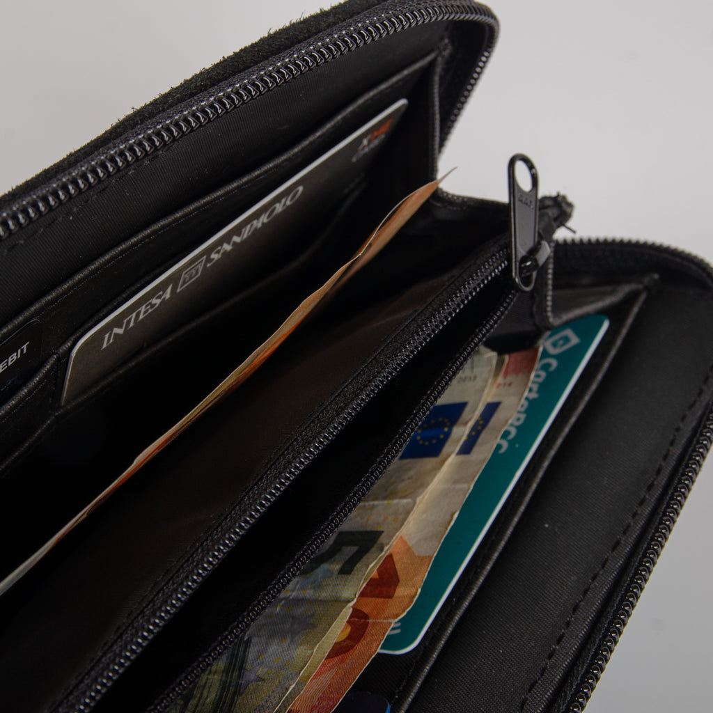 Zippi Women’S Wallet In Green Cargo & Other Belts