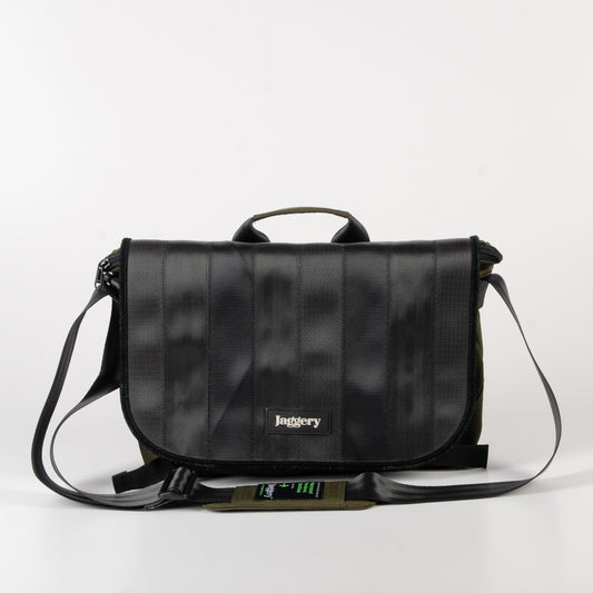 Doer's Messenger In Black Seat Belts And Green Canvas